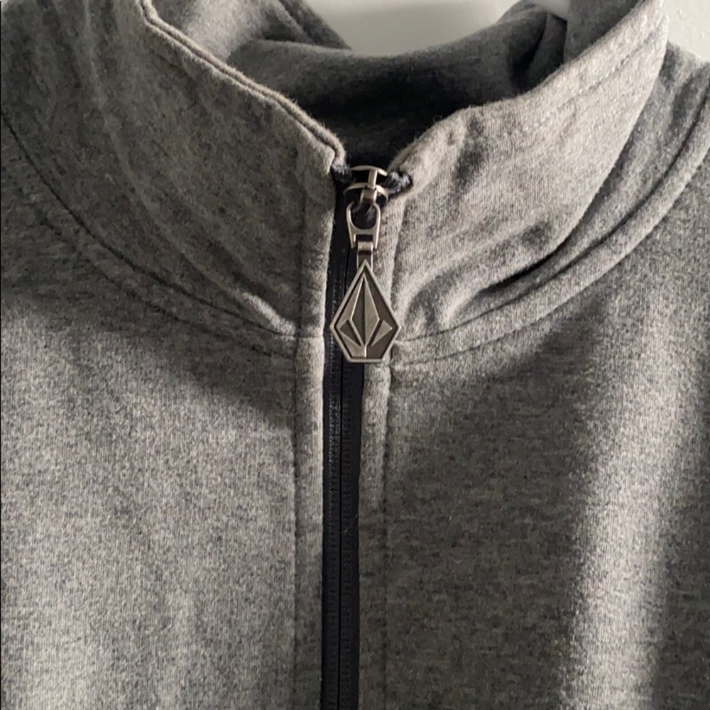 Volcom zip up - Picture 2 of 6
